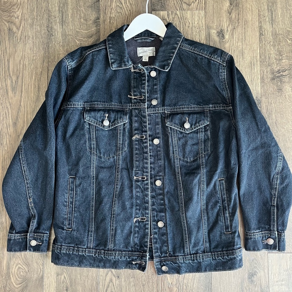 Women's 90's Baggy Trucker Jacket Universal Thread Black Wash Small New Spring